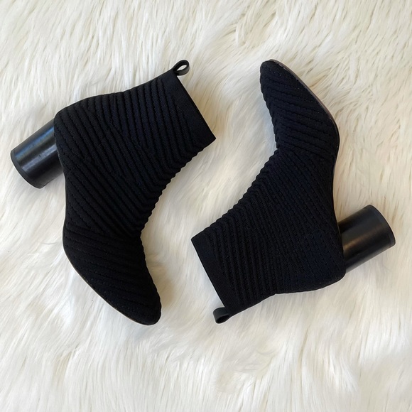 Sanctuary Shoes - Sanctuary Black Stretchy Rhythm Sock Booties